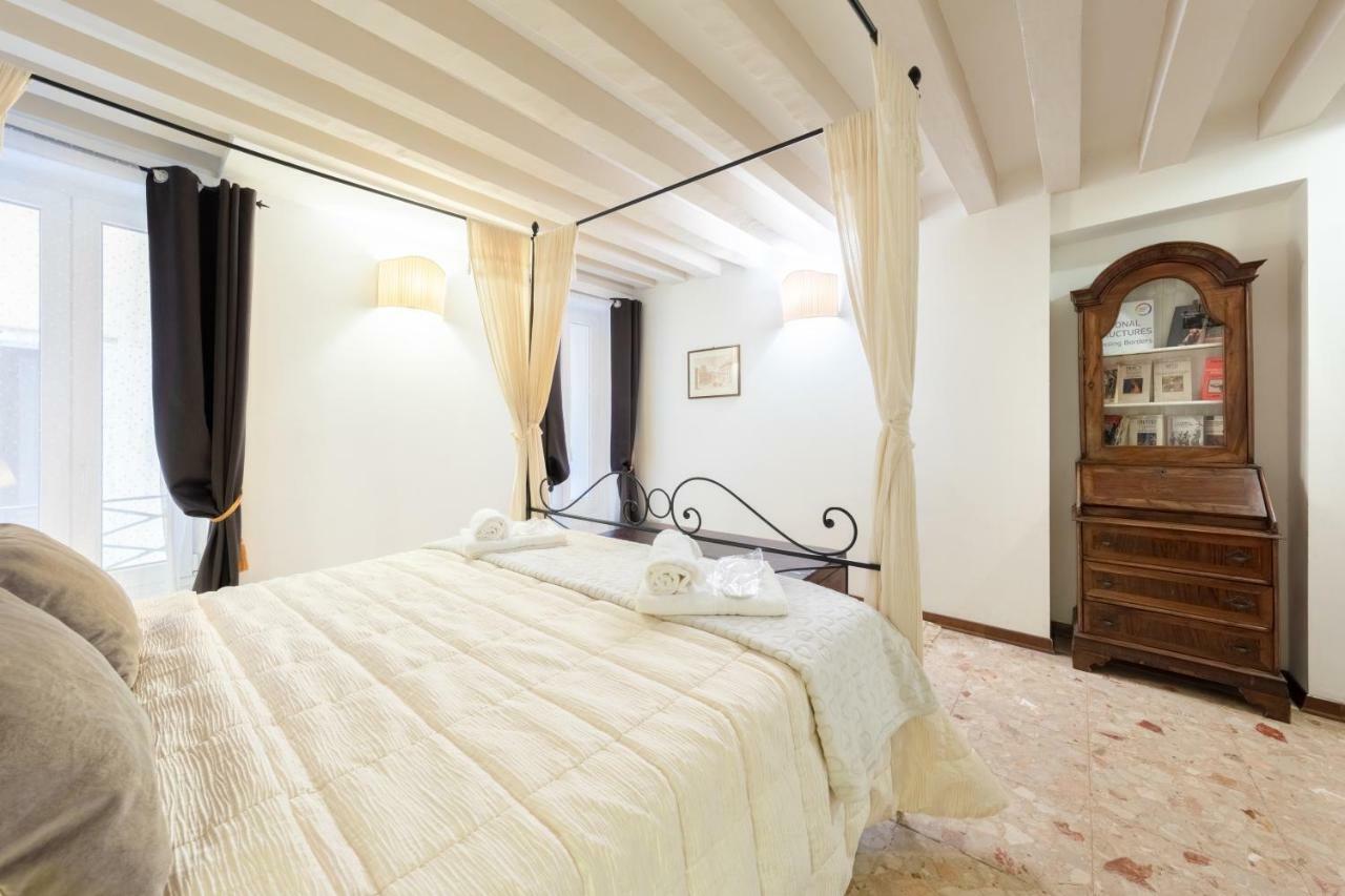Ca' Del Carro Family Apartment Венеція Екстер'єр фото