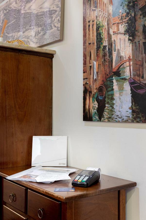 Ca' Del Carro Family Apartment Венеція Екстер'єр фото